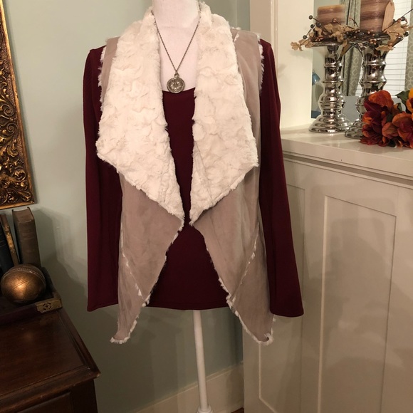 onetheland Jackets & Blazers - Gray Vegan Suede Fur Lined Vest Jacket Like New
